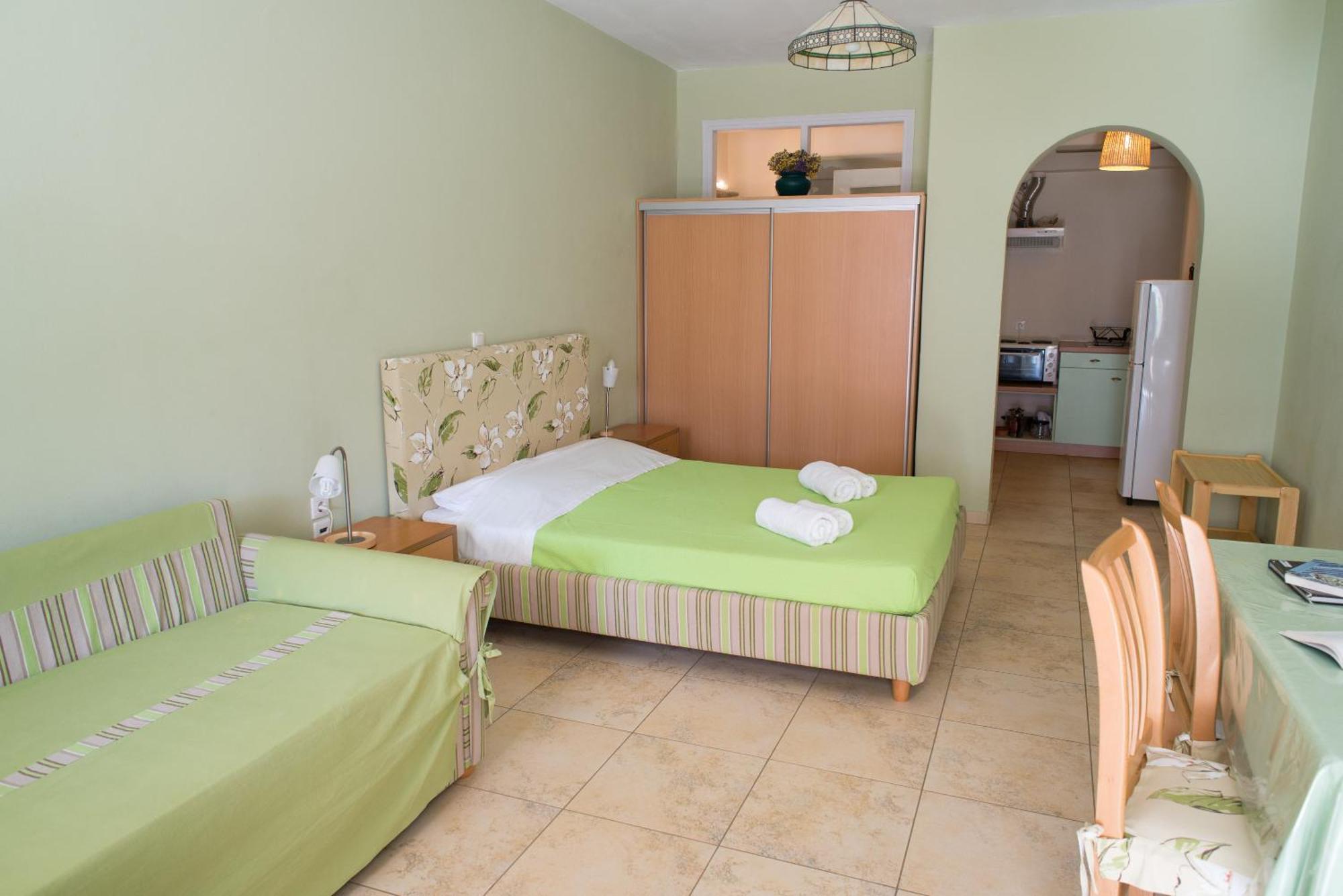 Amorgi Studios Egíali Habitación foto